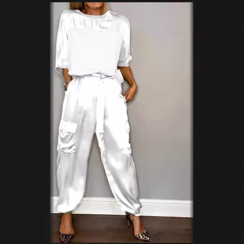 Conjunto de dos piezas de top y pantalón de manga corta de satén liso informal a la moda para mujer