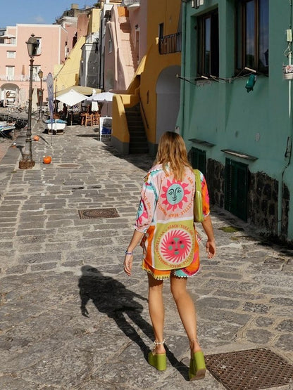 Conjunto de dos piezas de camiseta y pantalones cortos con estampado gráfico informal para mujer
