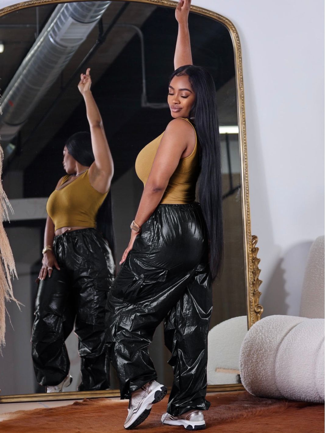 Women Fashion Casual Solid Color Pocket Pleated Pants