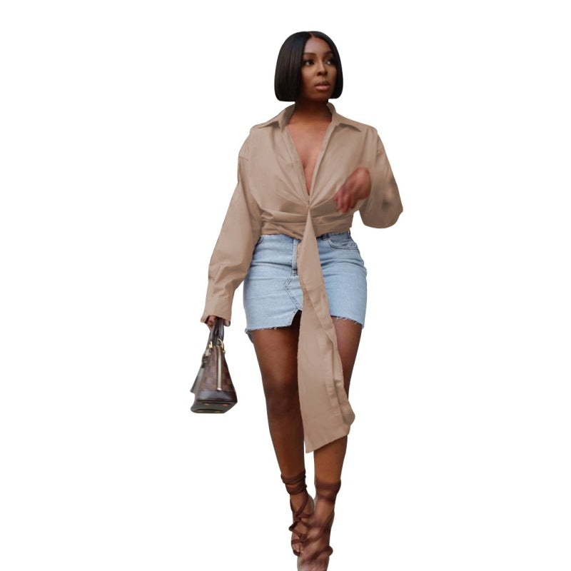 Blusa informal de manga larga con escote en V profundo y plisada de color liso para mujer