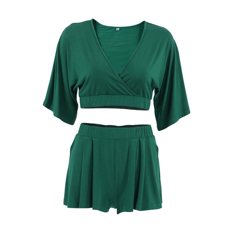 Conjunto de dos piezas formado por top corto y pantalones cortos, color liso, informal, a la moda para mujer
