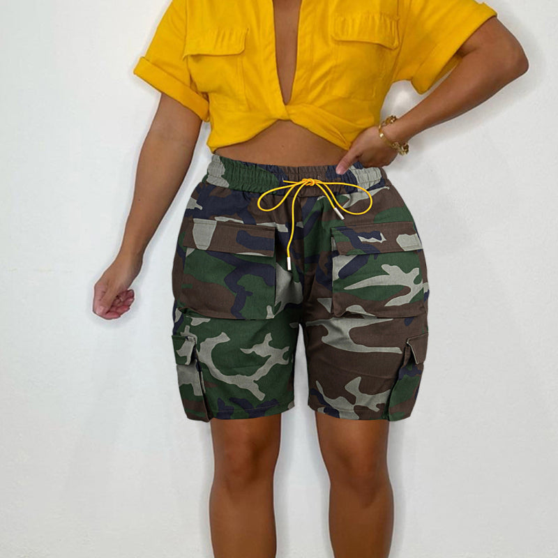 Pantalones cortos casuales de camuflaje con bolsillos y cordones para mujer