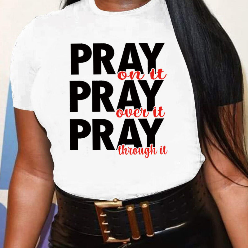Camiseta informal holgada de talla grande para mujer, cuello redondo, manga corta, estampado gráfico de palabra "pray"