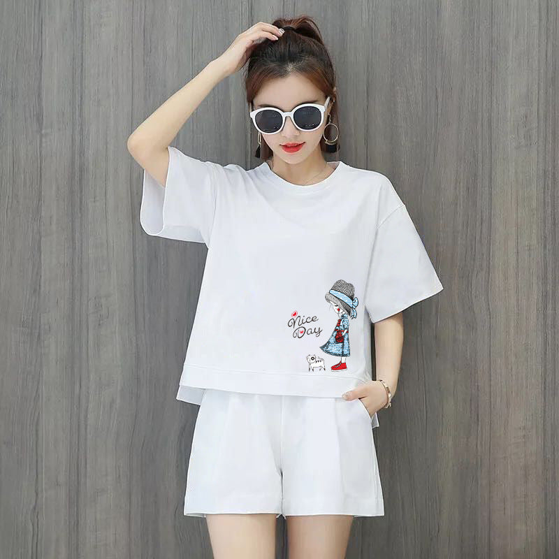 Conjunto de 2 piezas de camiseta de manga corta con cuello redondo, pantalones cortos y cintura definida, estampado de color liso y holgado para mujer