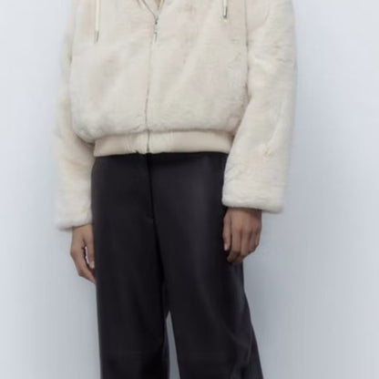 Chaqueta de felpa de color liso con capucha de piel sintética informal de invierno para mujer