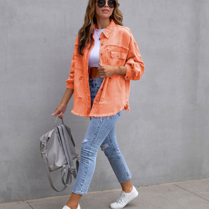 Abrigo vaquero rasgado con solapa informal a la moda para mujer