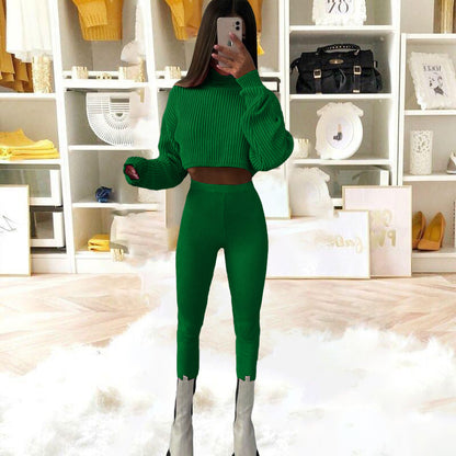 Conjunto de dos piezas de top y pantalón de punto de manga larga con cuello alto y color liso informal para mujer