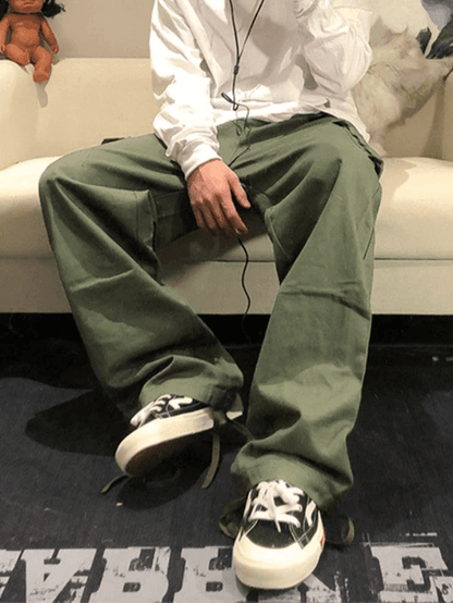 Men's Vintage Straight-Leg Cargo Pants