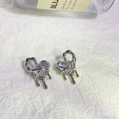 Metal Liquid Irregular Heart Drop Earring