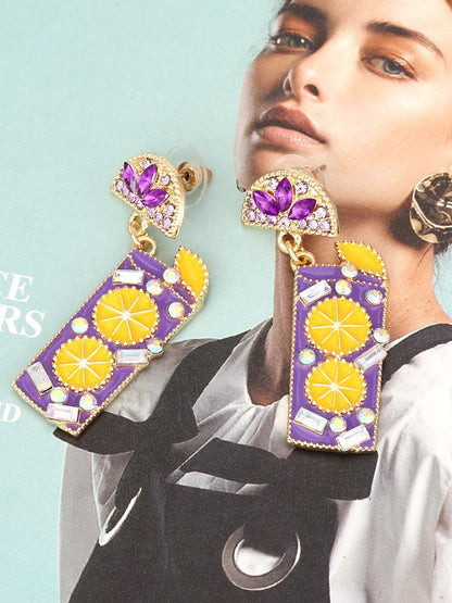 Pendientes colgantes de diamante con cóctel sin alcohol