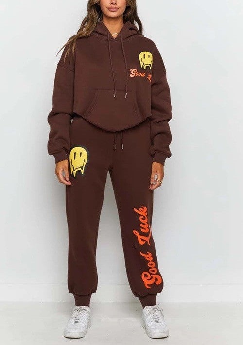 Conjunto de dos piezas con sudadera y pantalón estampado holgado informal para mujer