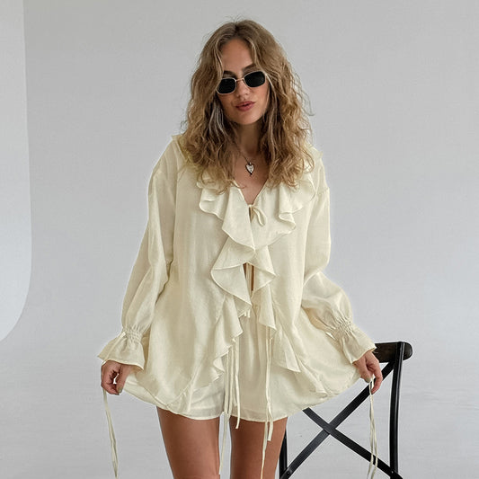 Conjunto de dos piezas de top y pantalones cortos holgados de manga larga con volantes y solapa informal para mujer