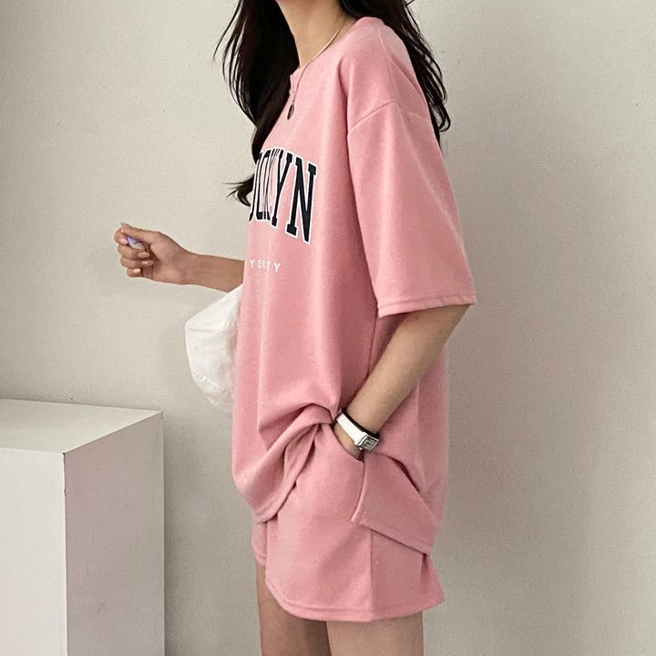 Conjunto de dos piezas de camiseta de manga corta con estampado de letras para mujer