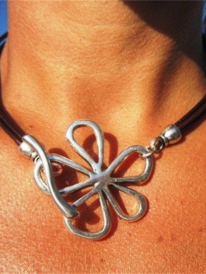 necklace Chic & Modern Street Flower Necklaces for Women