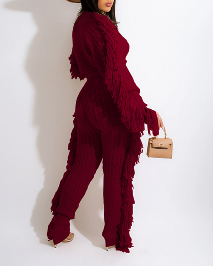 Knitted Long-Sleeved Tassel Suit