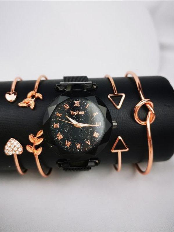 Quartz Watch With Bracelets 5pcs Set for Women