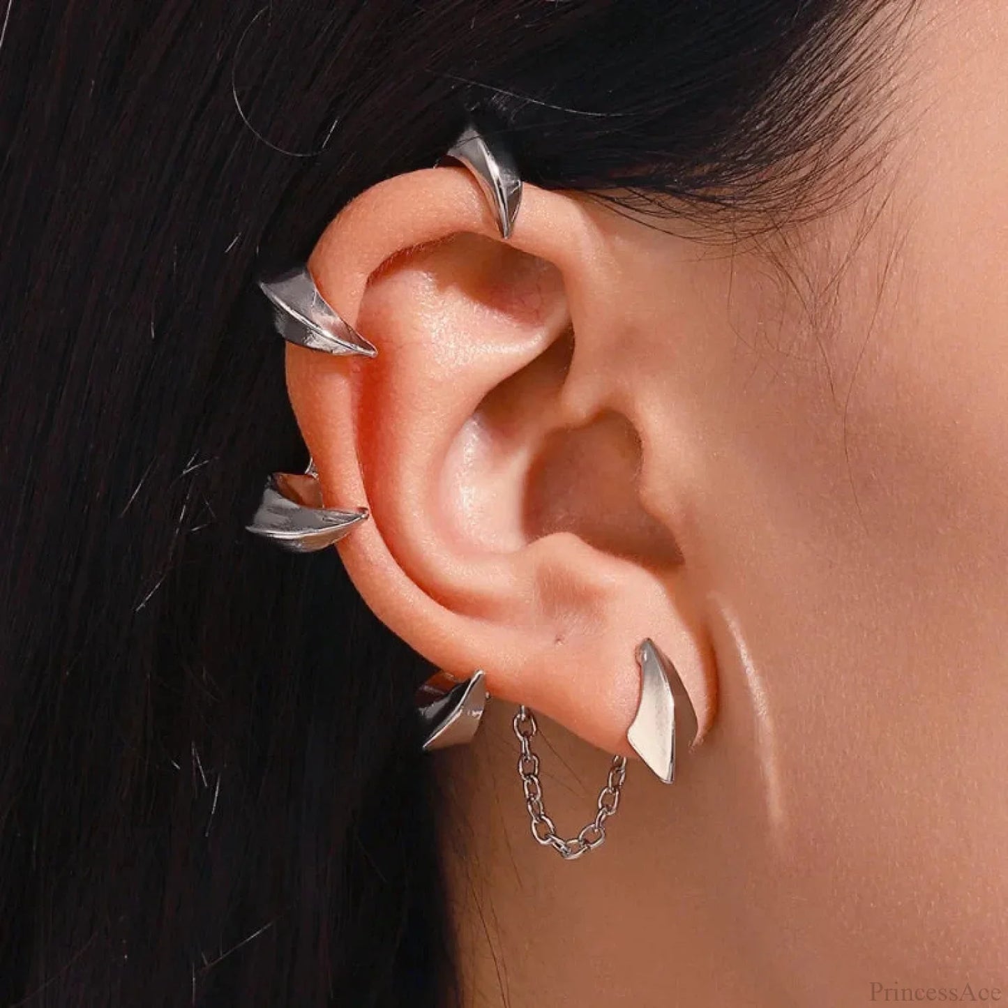 Rebellious Satan Claw Stone Rap Clip Earring