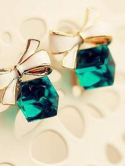 Chic & Modern Street Geometry Earring / Elegant Charm Cube and Bowknot Earrings for Woman/ Party / Dailywear for Women