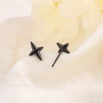 Shiny Thorns Circle Little Rebel Earring