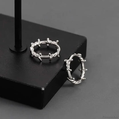 Shiny Thorns Circle Little Rebel Earring