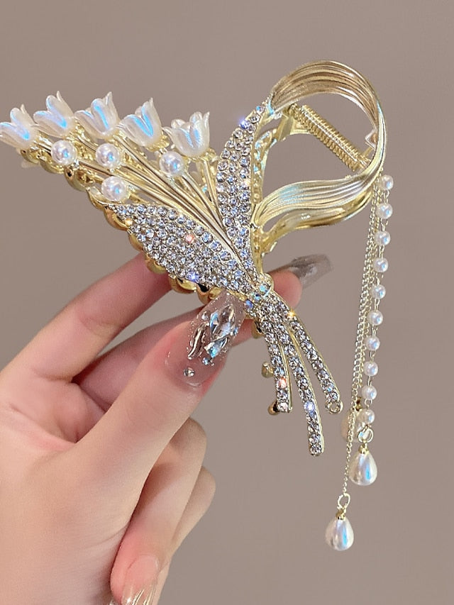 1PC Butterfly Hair Clip Metal Hair Claw Clip Bell Orchids Pearl Tassel Gold Fashion Nonslip Hair Clips Cute Claw Clips with Rhinestones Thick Hair Styling Hair Accessories for Women Christmas Gifts for Women