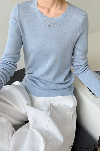 Slim-Fit Crew Neck Layering Knit Top