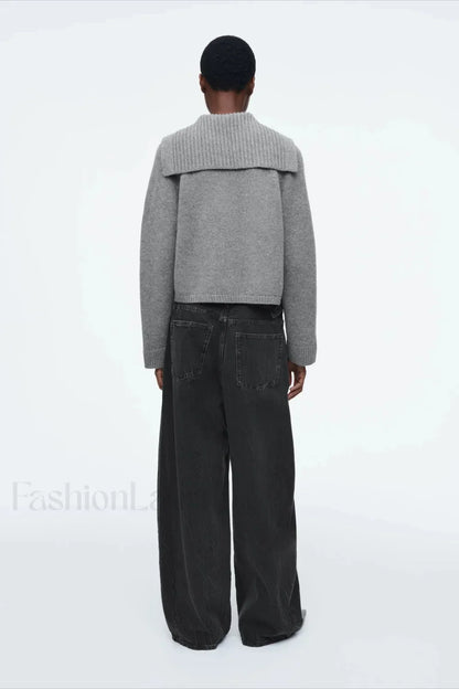 Spring Gray Crew-neck Knit Cardigan