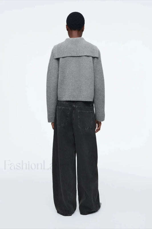 Spring Gray Crew-neck Knit Cardigan