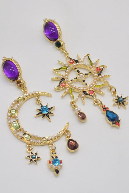 Pendientes largos asimétricos colgantes Sol y Luna