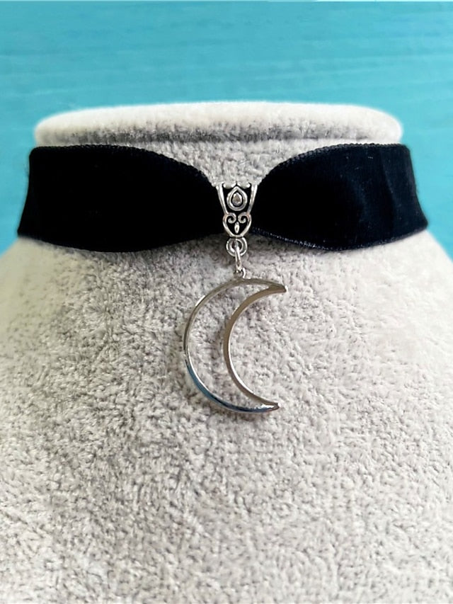 necklace Vintage Halloween Heart Necklaces for Women