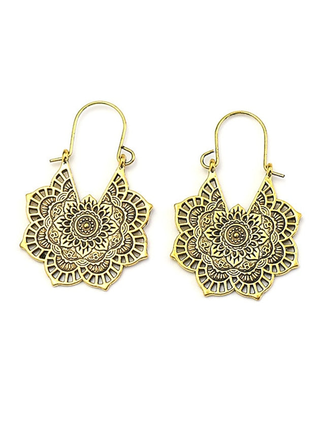 Earrings Chic & Modern Party Flower Earring for Women