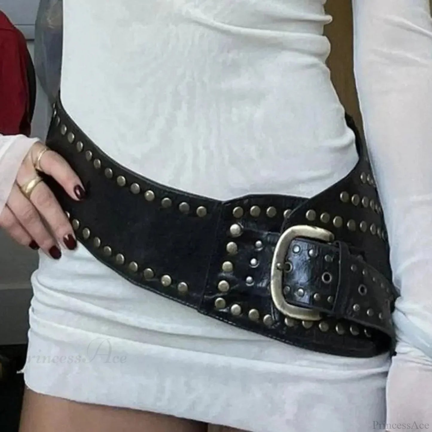 Uneven Rebel Gothic Leather Strap