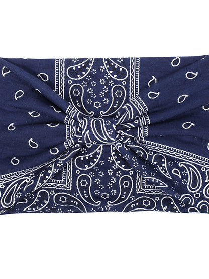 Chic & Modern Street Flower Headwear for Women