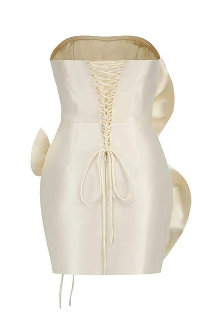 Minivestido sin tirantes con flores de Venus