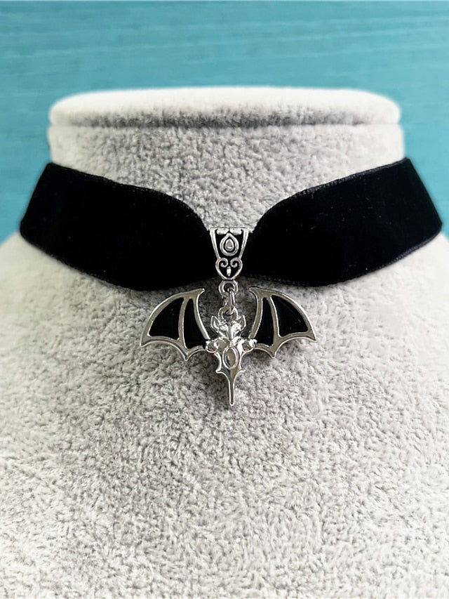 necklace Vintage Halloween Heart Necklaces for Women