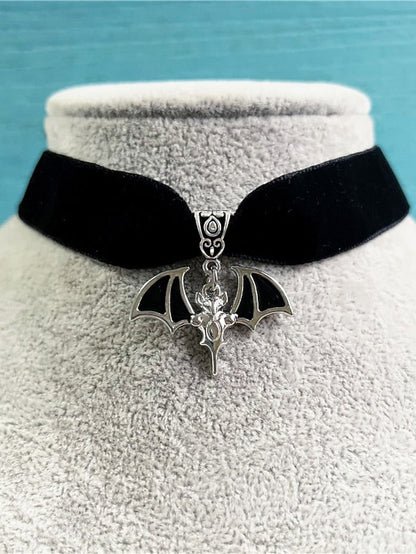 necklace Vintage Halloween Heart Necklaces for Women