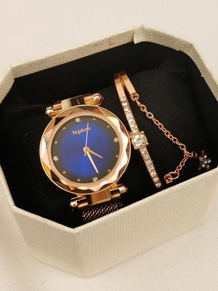 Women Quartz Watch With Bracelets Set for Women