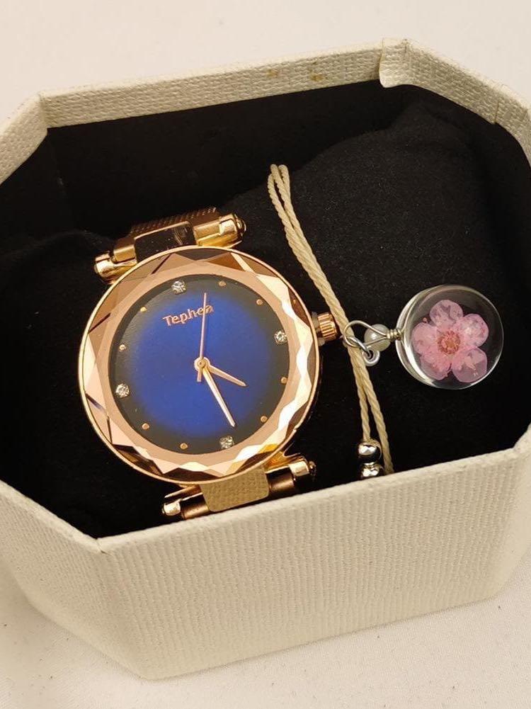 Women Quartz Watch With Bracelets Set for Women