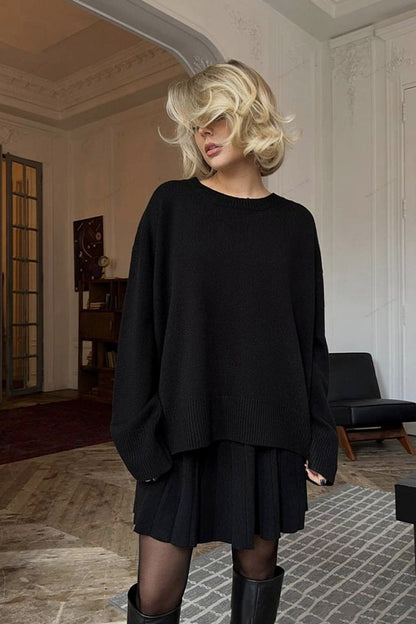 Conjunto de suéter de cuello redondo y falda plisada de color liso