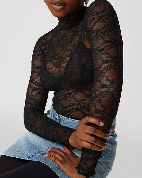 Lace Bottoming Shirt